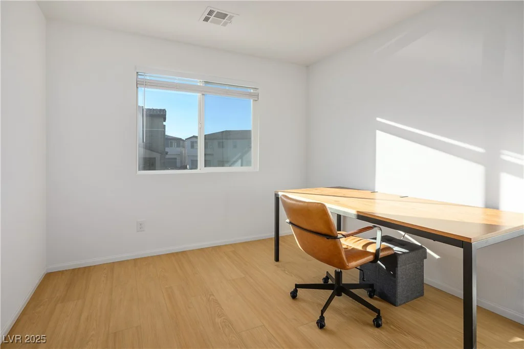8803 Burray, Las Vegas, NV 89166