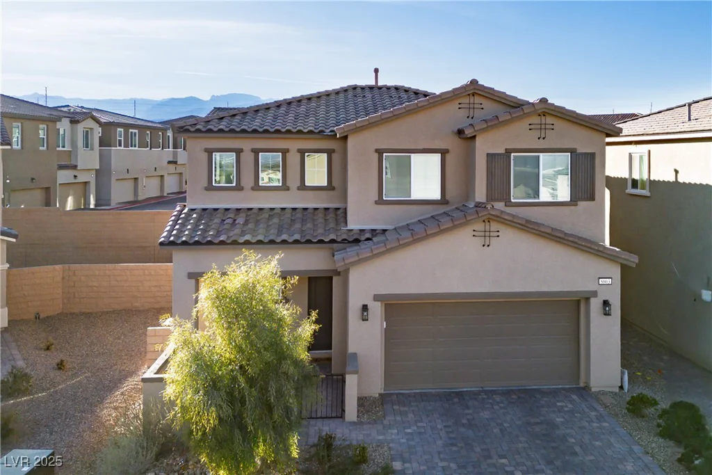 8803 Burray, Las Vegas, NV 89166