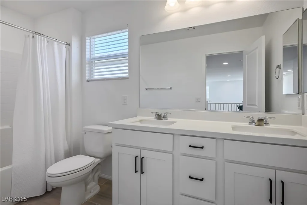 8803 Burray, Las Vegas, NV 89166