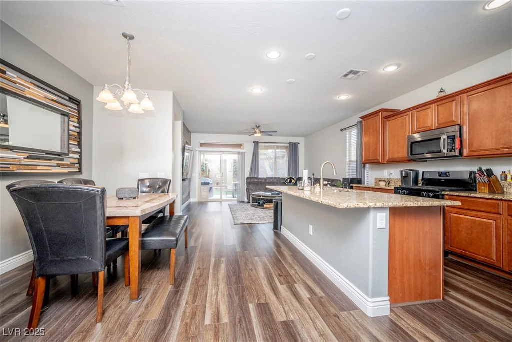 7061 Florido, Las Vegas, NV 89178
