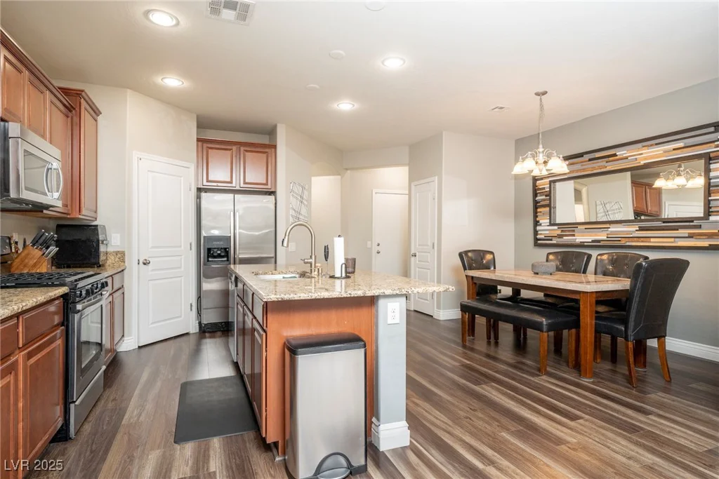 7061 Florido, Las Vegas, NV 89178