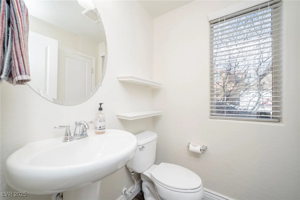 7061 Florido, Las Vegas, NV 89178