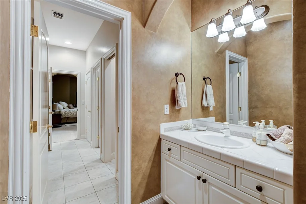 1700 Brock, Las Vegas, NV 89117