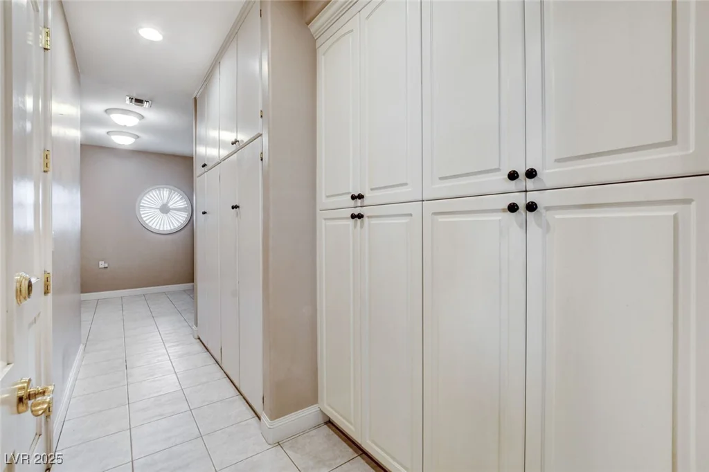 1700 Brock, Las Vegas, NV 89117