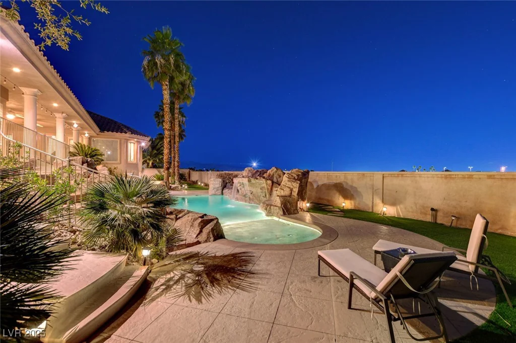 1700 Brock, Las Vegas, NV 89117