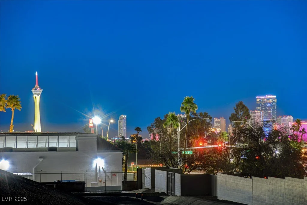 1700 Brock, Las Vegas, NV 89117