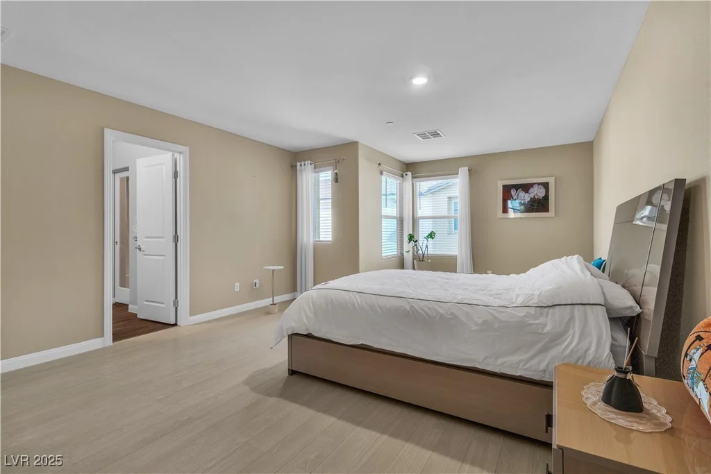 12268 Desert Light, Las Vegas, NV 89183