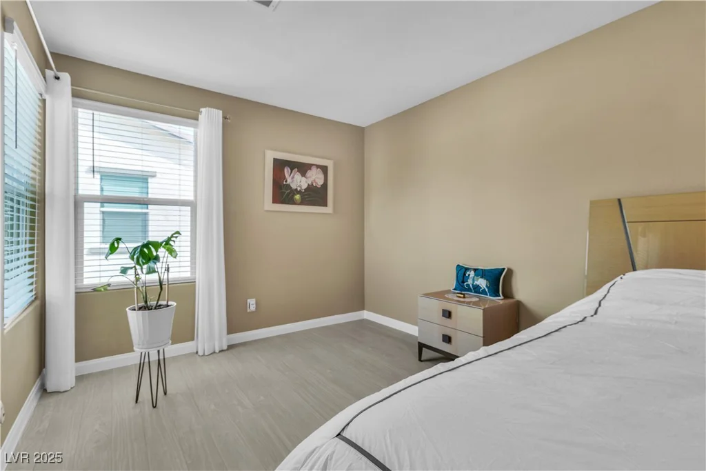 12268 Desert Light, Las Vegas, NV 89183