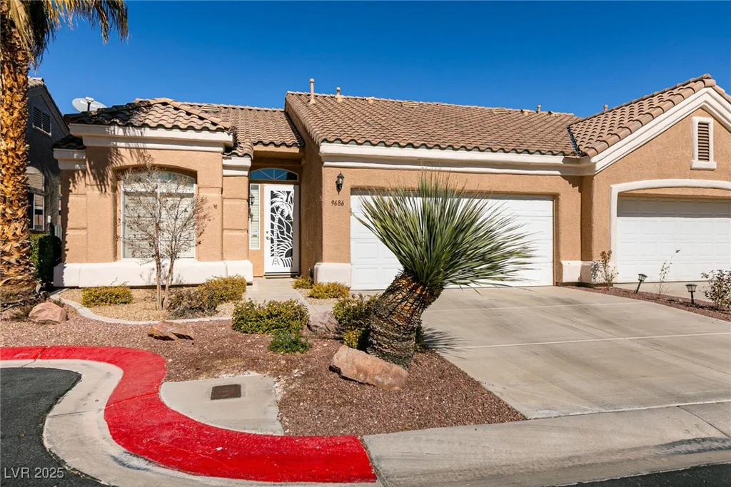 9686 Moonlit Sky, Las Vegas, NV 89147