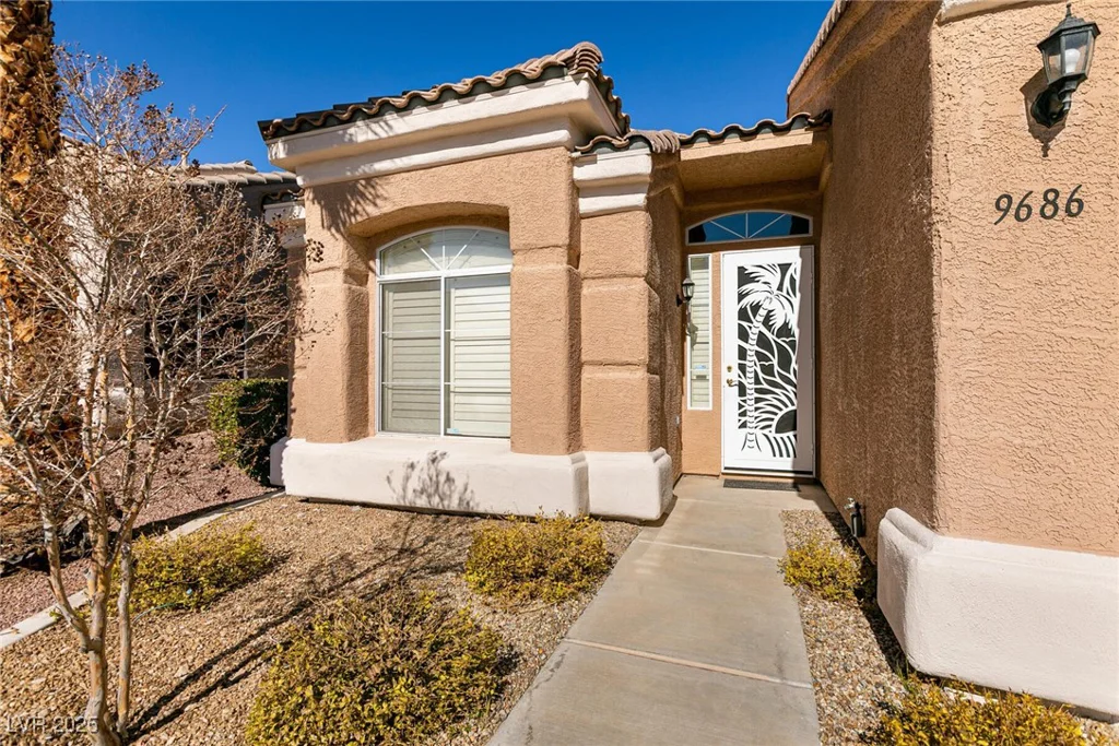 9686 Moonlit Sky, Las Vegas, NV 89147