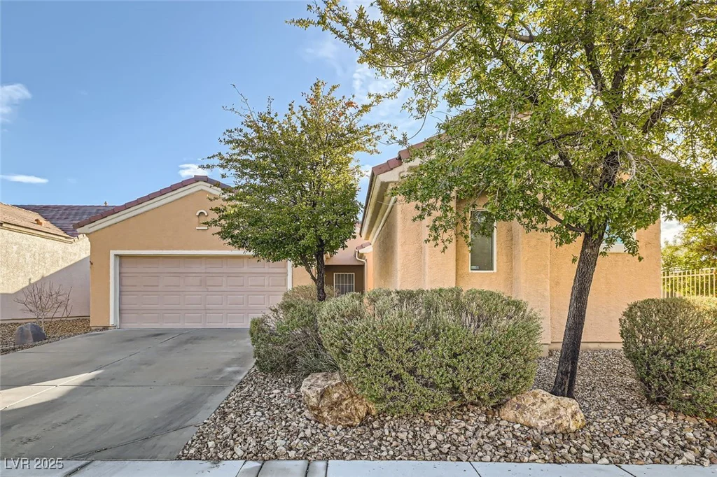 7744 Island Rail, North Las Vegas, NV 89084