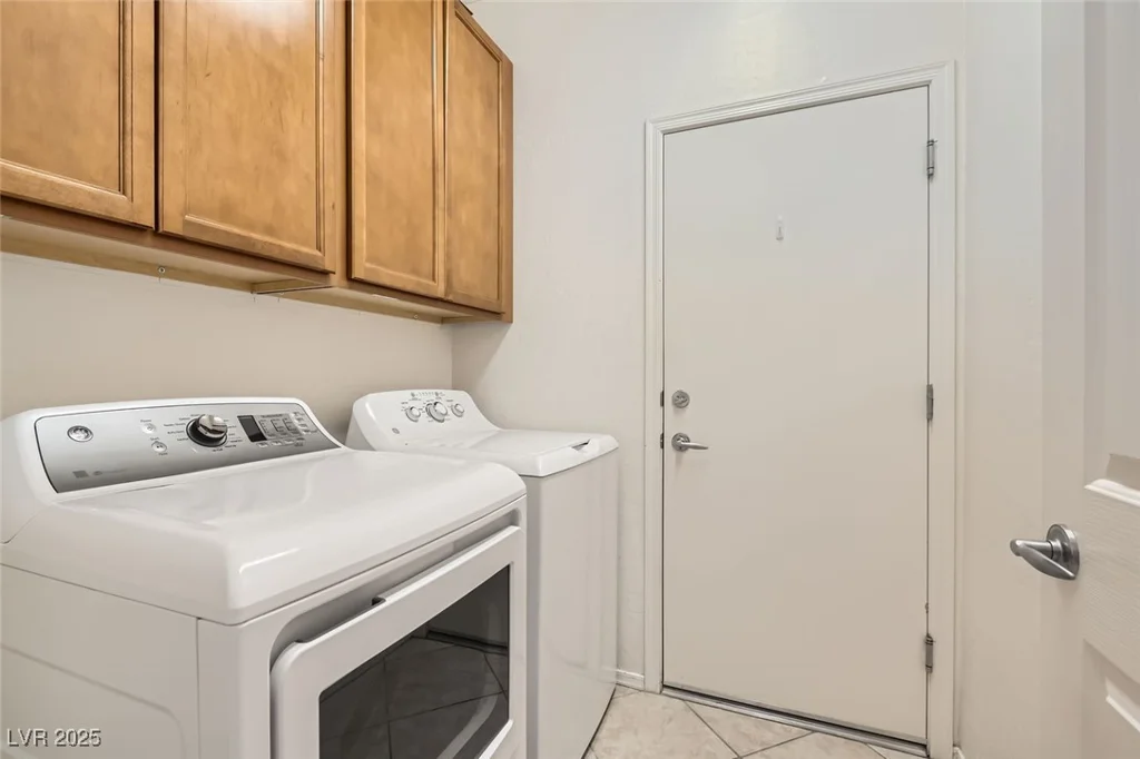 7744 Island Rail, North Las Vegas, NV 89084