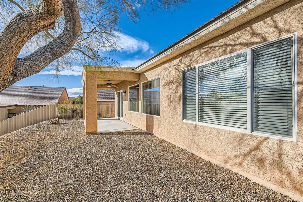 7744 Island Rail, North Las Vegas, NV 89084