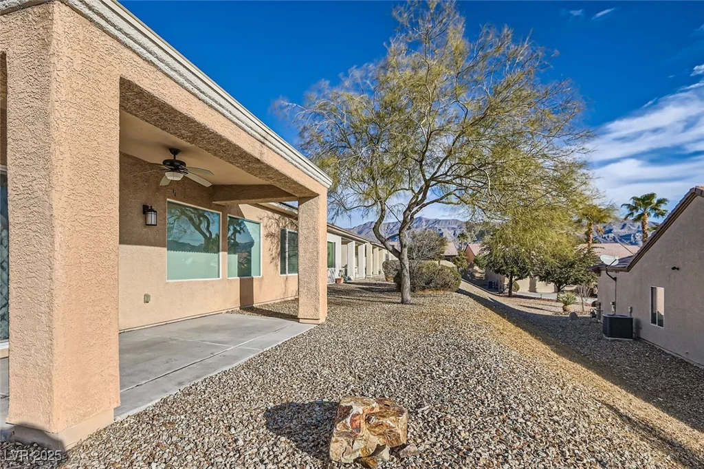 7744 Island Rail, North Las Vegas, NV 89084