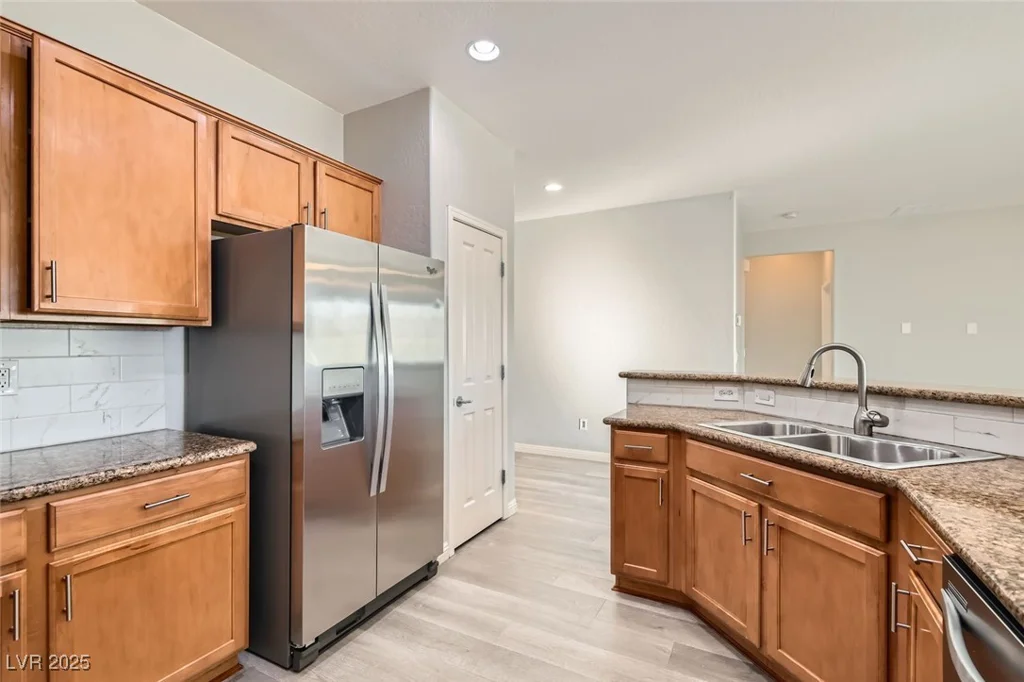 7744 Island Rail, North Las Vegas, NV 89084