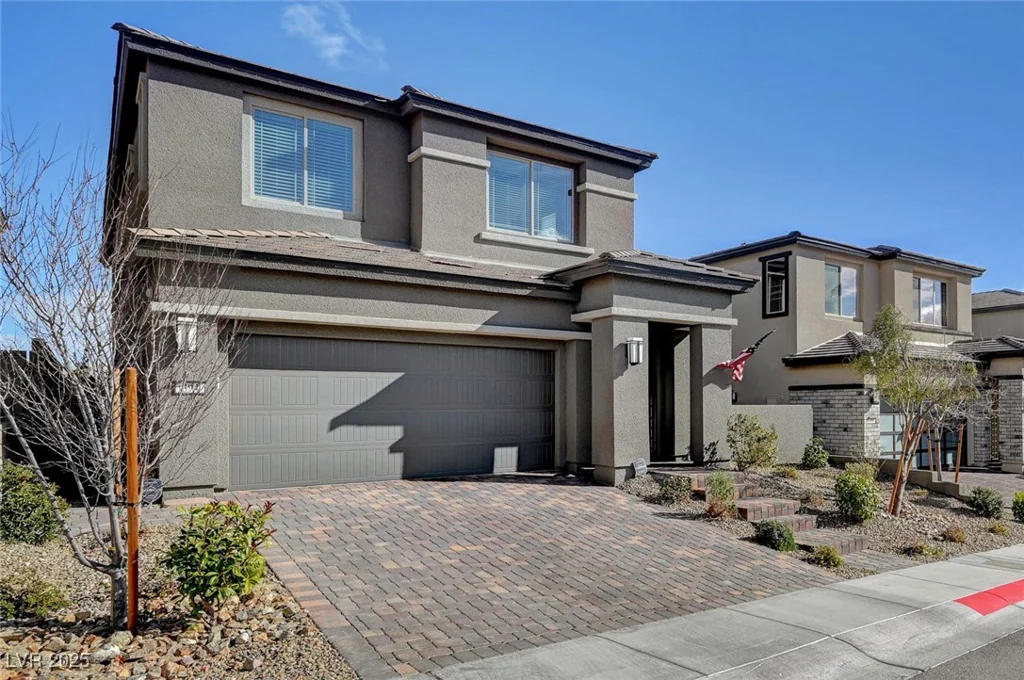 394 Red Feather Peak, Las Vegas, NV 89138