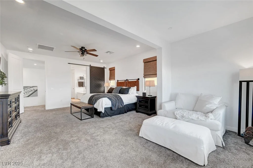 394 Red Feather Peak, Las Vegas, NV 89138
