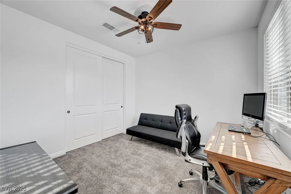 394 Red Feather Peak, Las Vegas, NV 89138