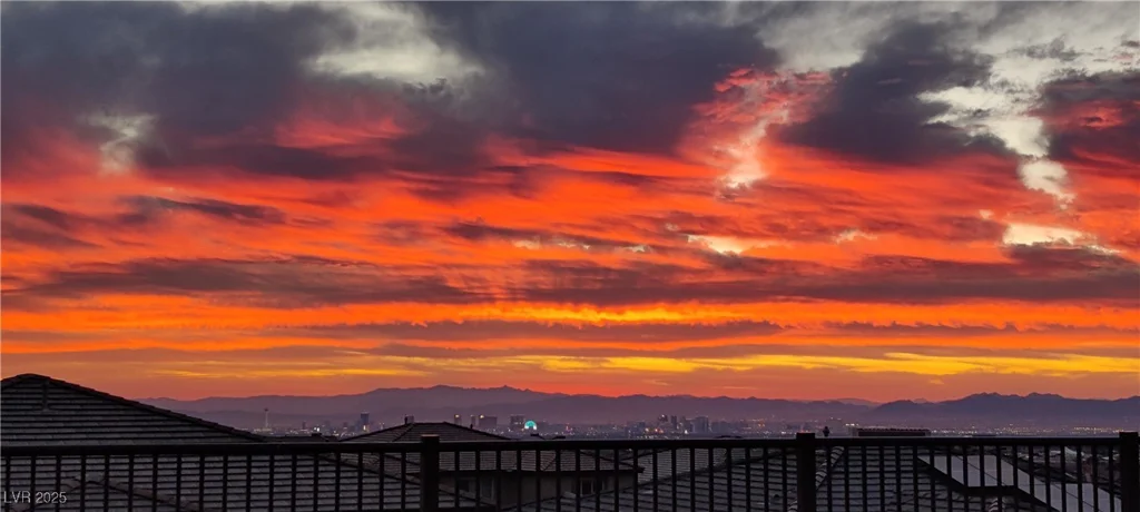 394 Red Feather Peak, Las Vegas, NV 89138