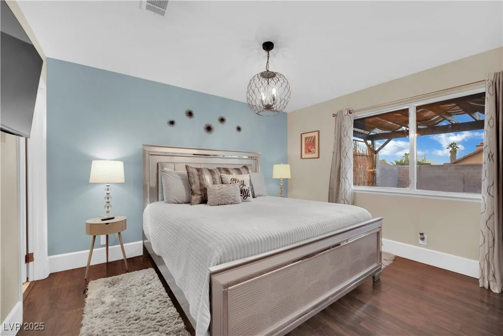 585 Jackson, Henderson, NV 89014