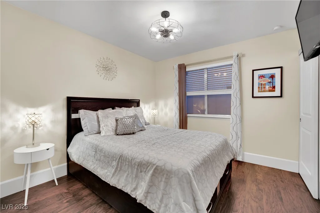 585 Jackson, Henderson, NV 89014