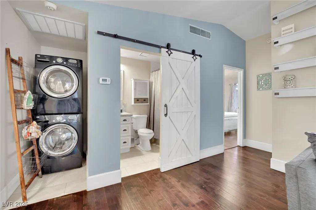 585 Jackson, Henderson, NV 89014