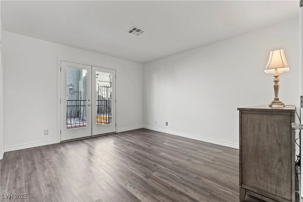 7084 Burcot, Las Vegas, NV 89156