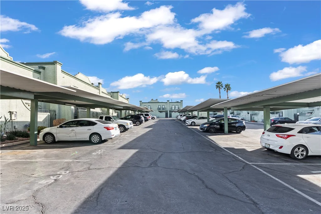 7084 Burcot, Las Vegas, NV 89156