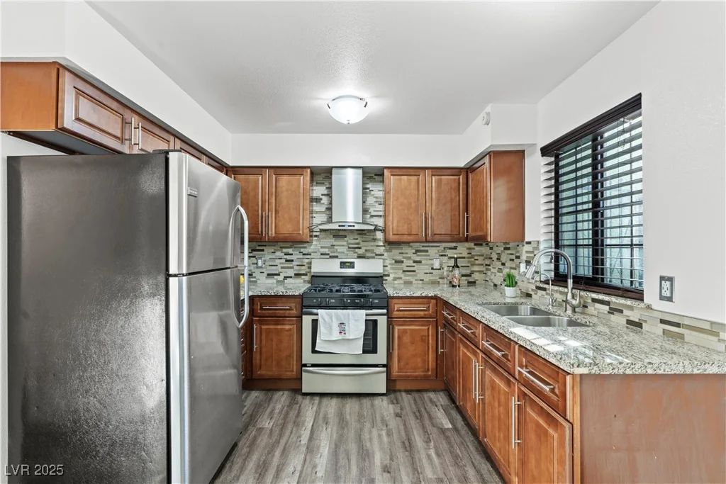 7084 Burcot, Las Vegas, NV 89156