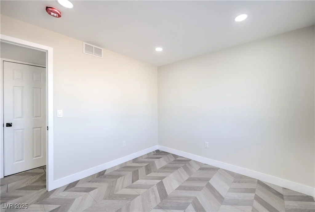 103 Magnesium, Henderson, NV 89015