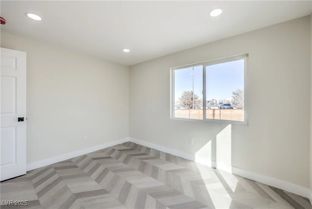 103 Magnesium, Henderson, NV 89015