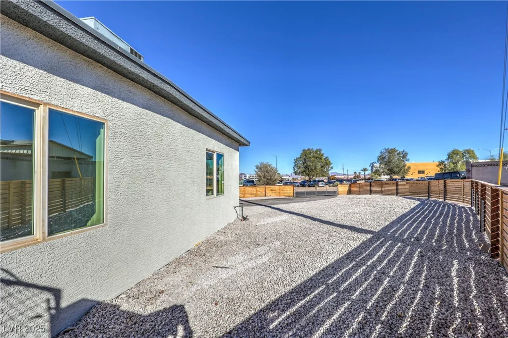 103 Magnesium, Henderson, NV 89015