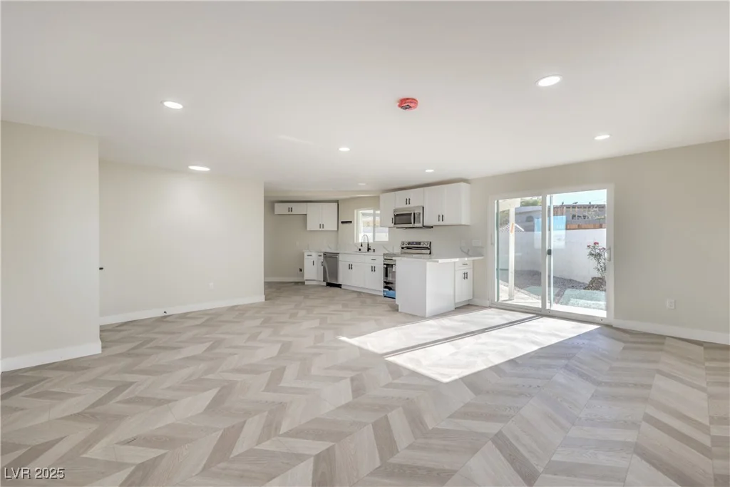 103 Magnesium, Henderson, NV 89015