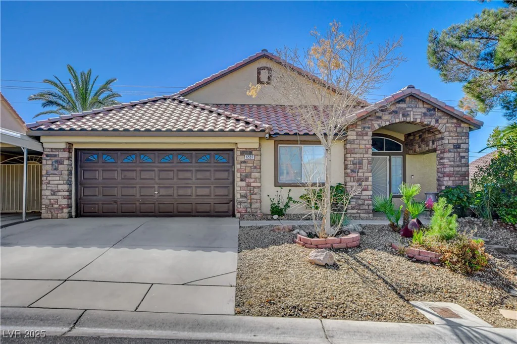 6587 Lucky Boy, Las Vegas, NV 89110
