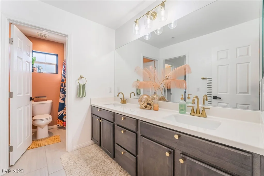 1004 Cetona, Henderson, NV 89011