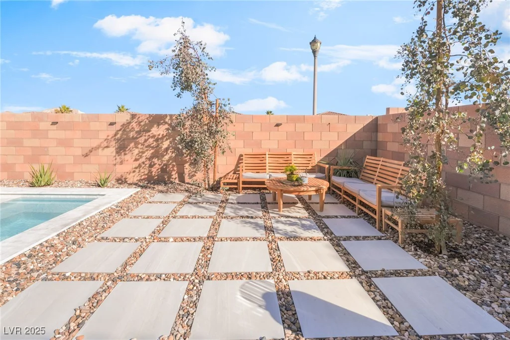 1004 Cetona, Henderson, NV 89011