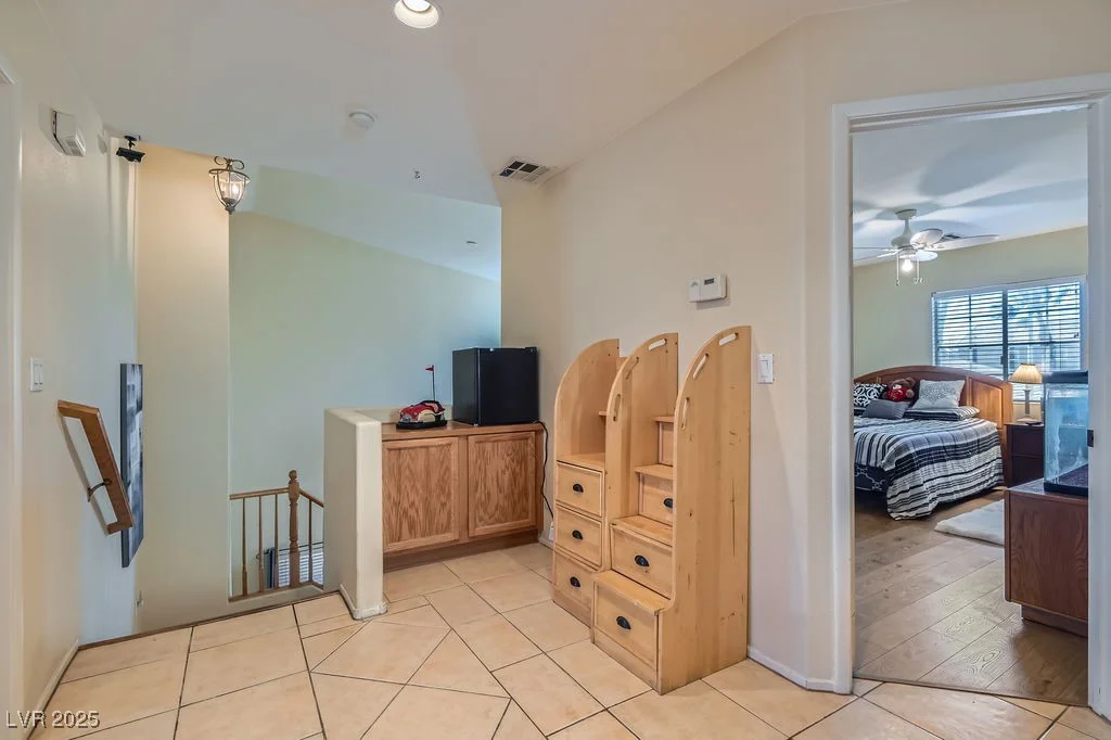 2724 Rosarito, Las Vegas, NV 89108