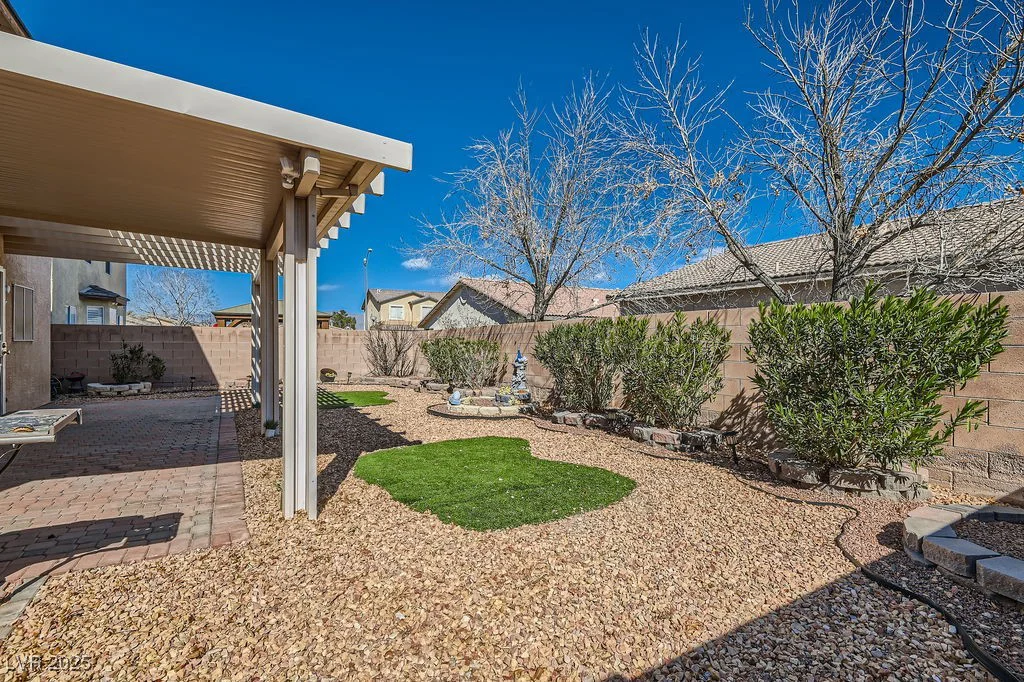 2724 Rosarito, Las Vegas, NV 89108
