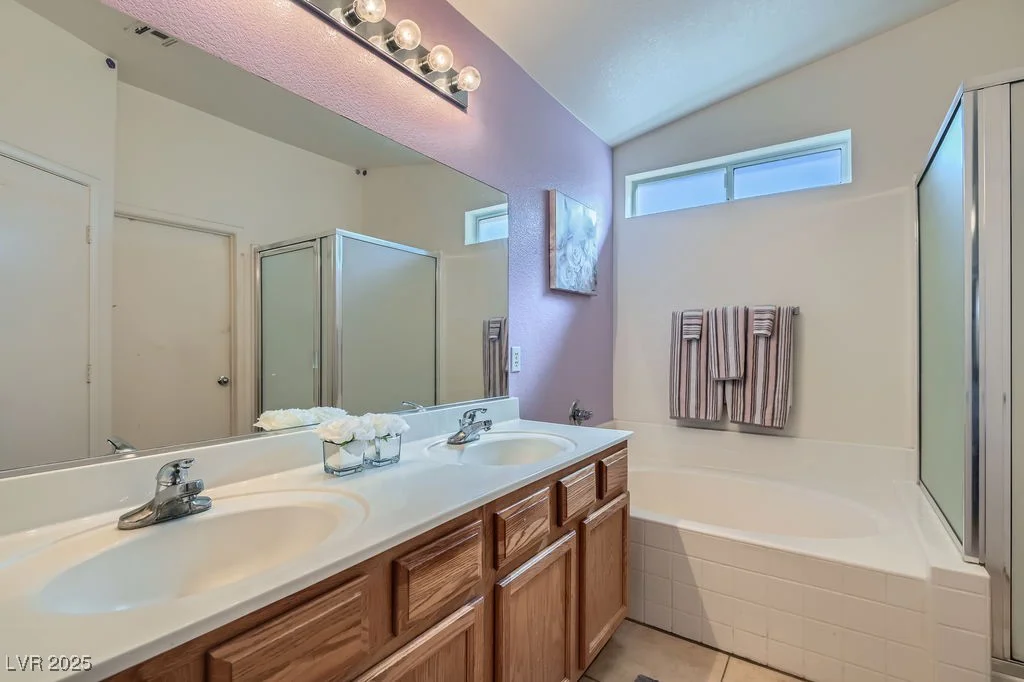 2724 Rosarito, Las Vegas, NV 89108