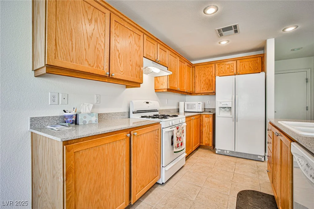 274 Broken Par, Las Vegas, NV 89148
