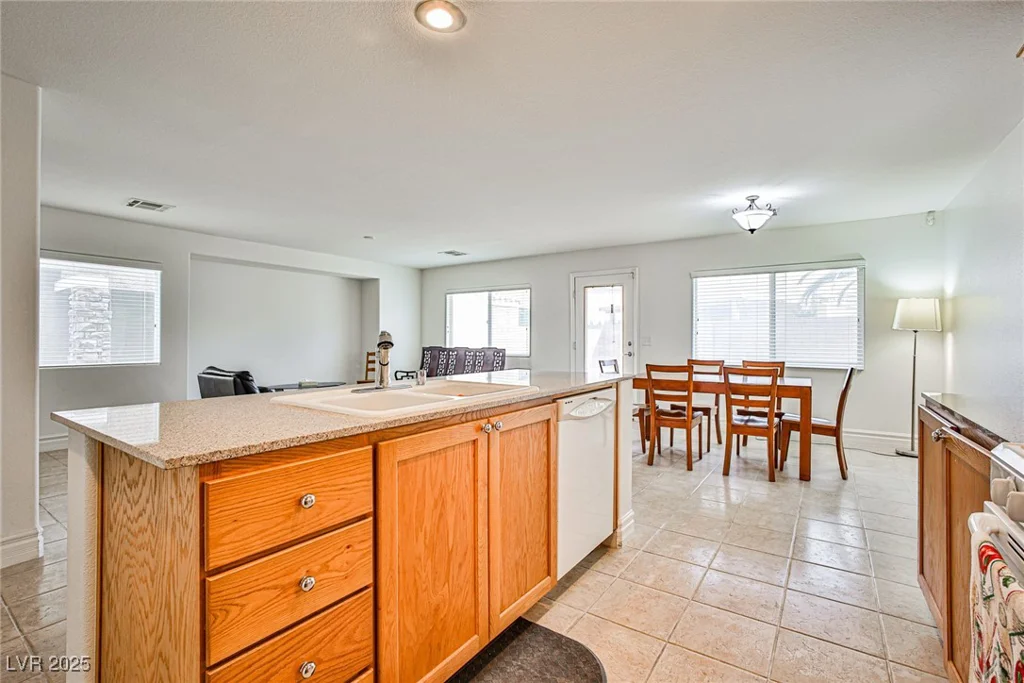 274 Broken Par, Las Vegas, NV 89148