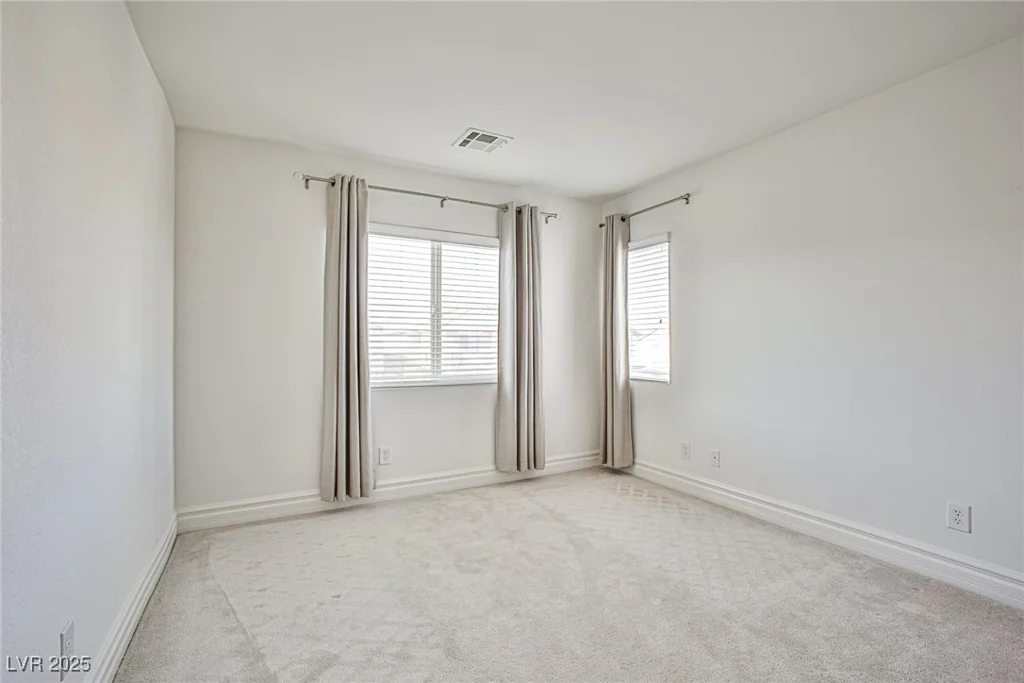274 Broken Par, Las Vegas, NV 89148