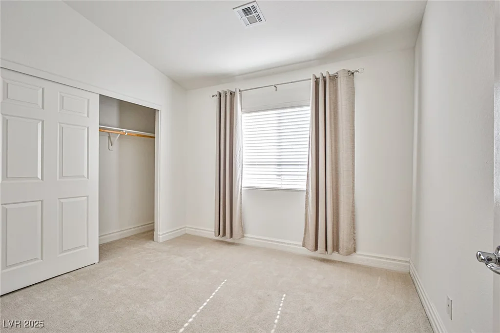 274 Broken Par, Las Vegas, NV 89148