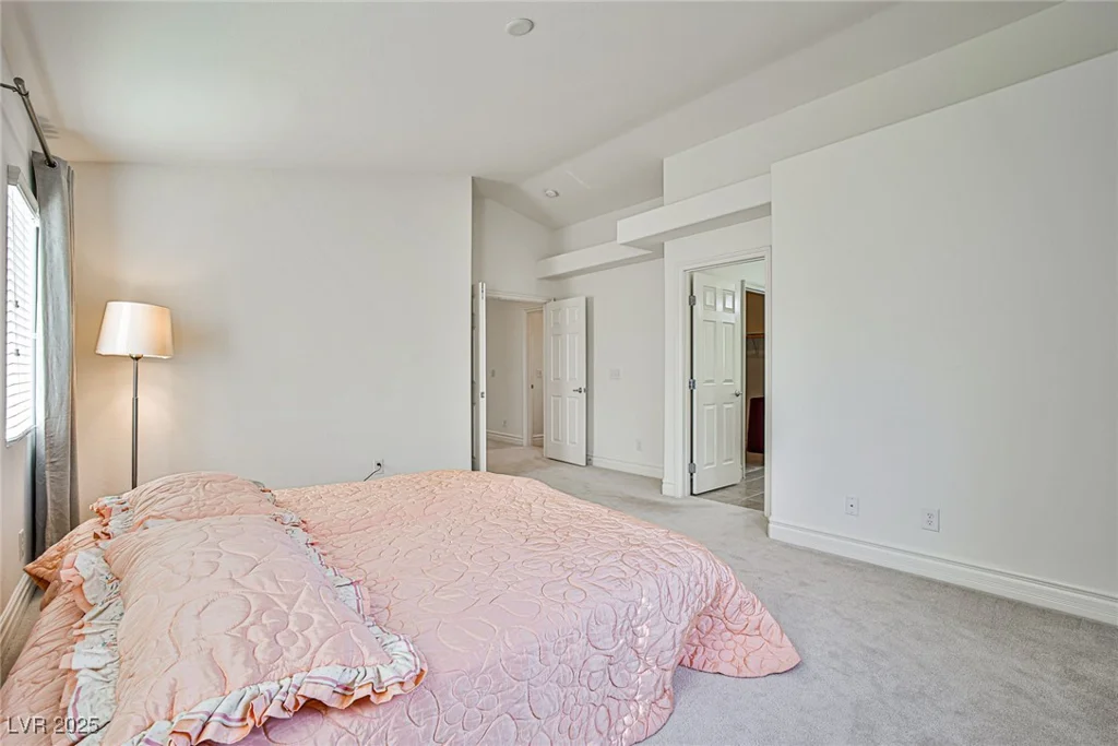 274 Broken Par, Las Vegas, NV 89148