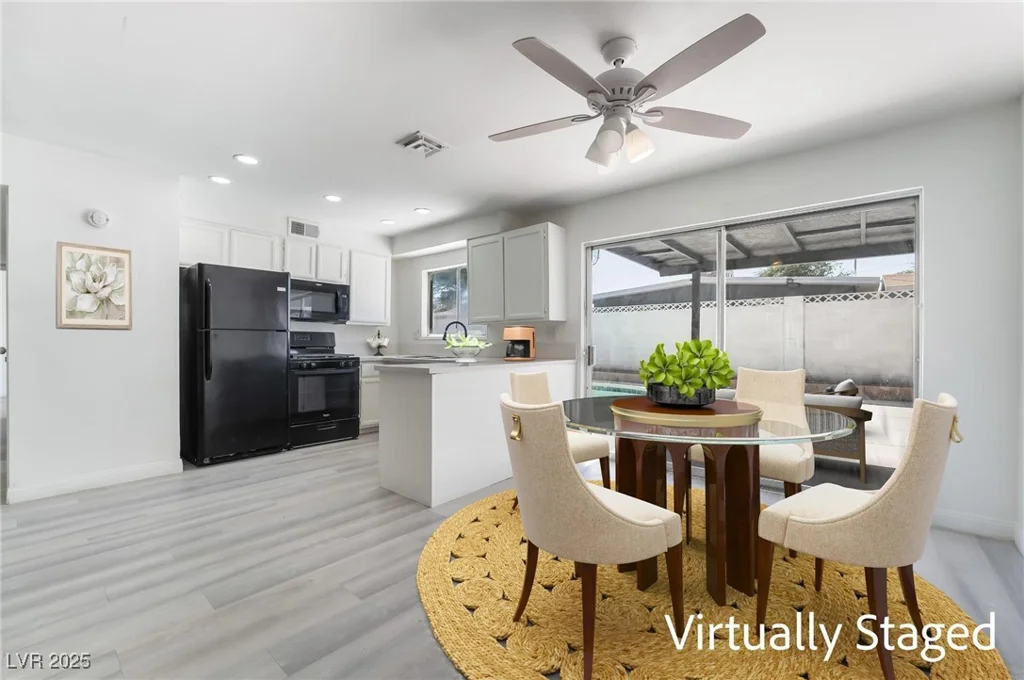941 Hacienda, Las Vegas, NV 89119