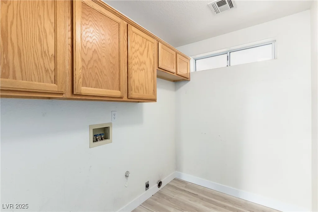 2451 Murphy, Pahrump, NV 89060