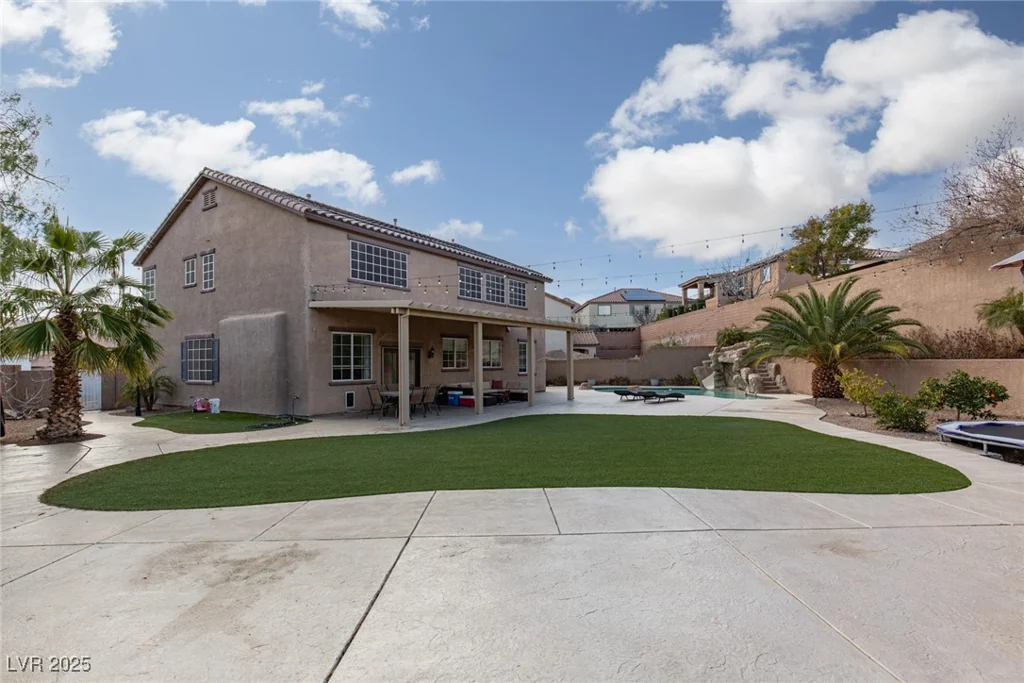 23 Crescent Palm, Henderson, NV 89002