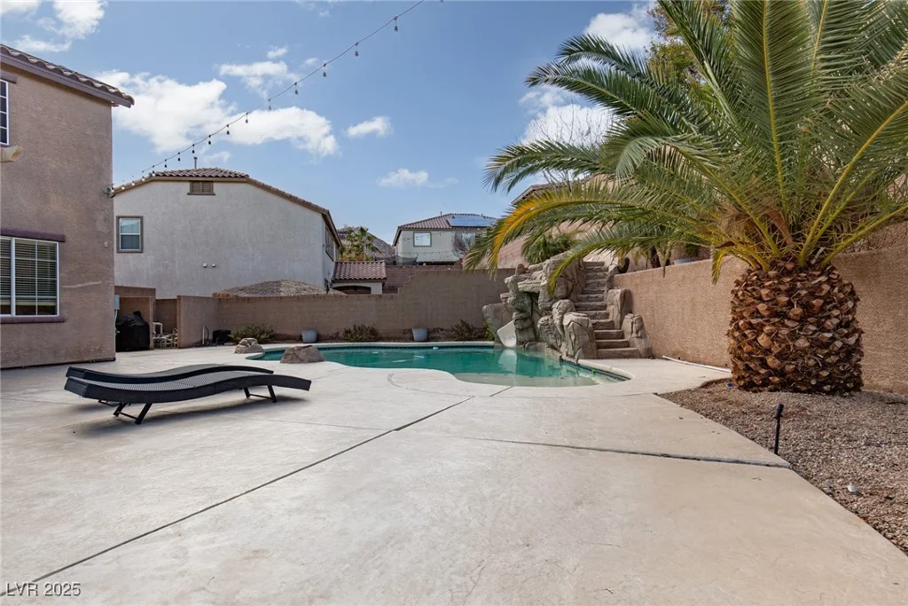 23 Crescent Palm, Henderson, NV 89002