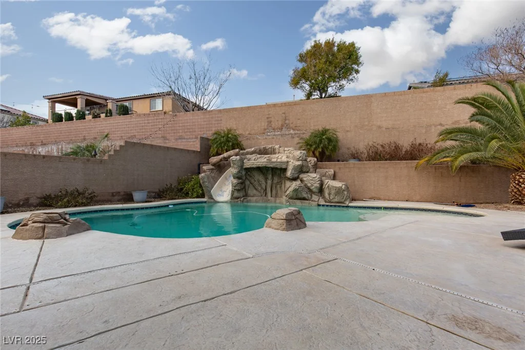 23 Crescent Palm, Henderson, NV 89002