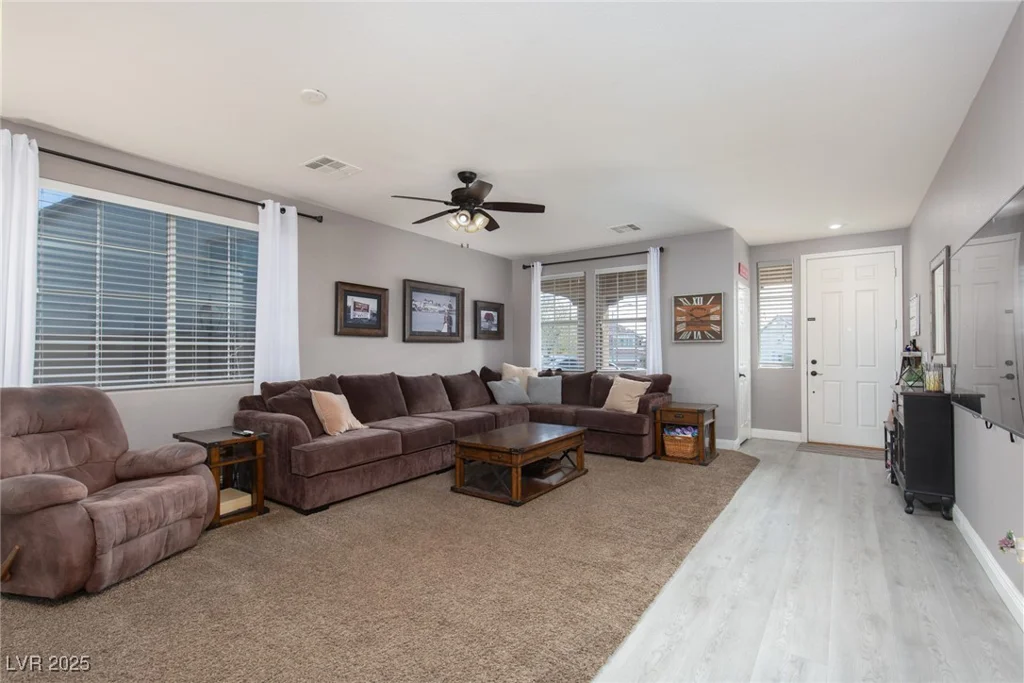23 Crescent Palm, Henderson, NV 89002